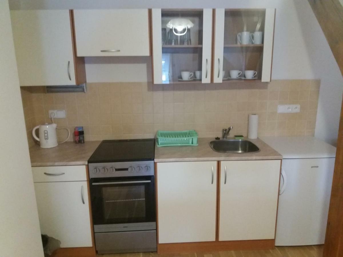Apartman Karolinka Jih Apartment Rokytnice nad Jizerou Exterior photo